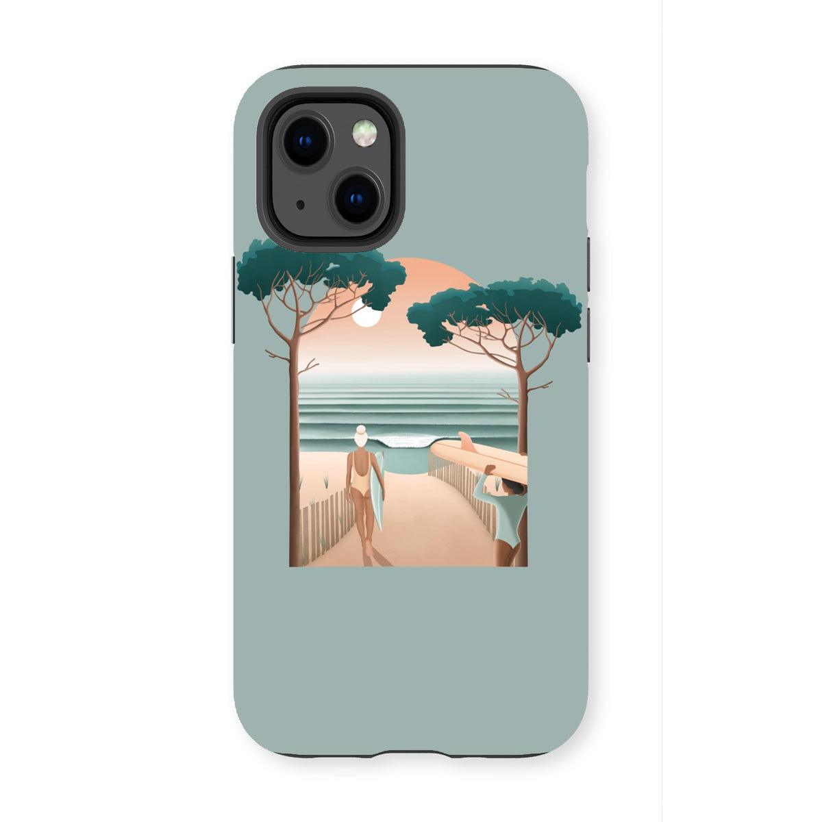 Reinforced phone case seen on the Landes
