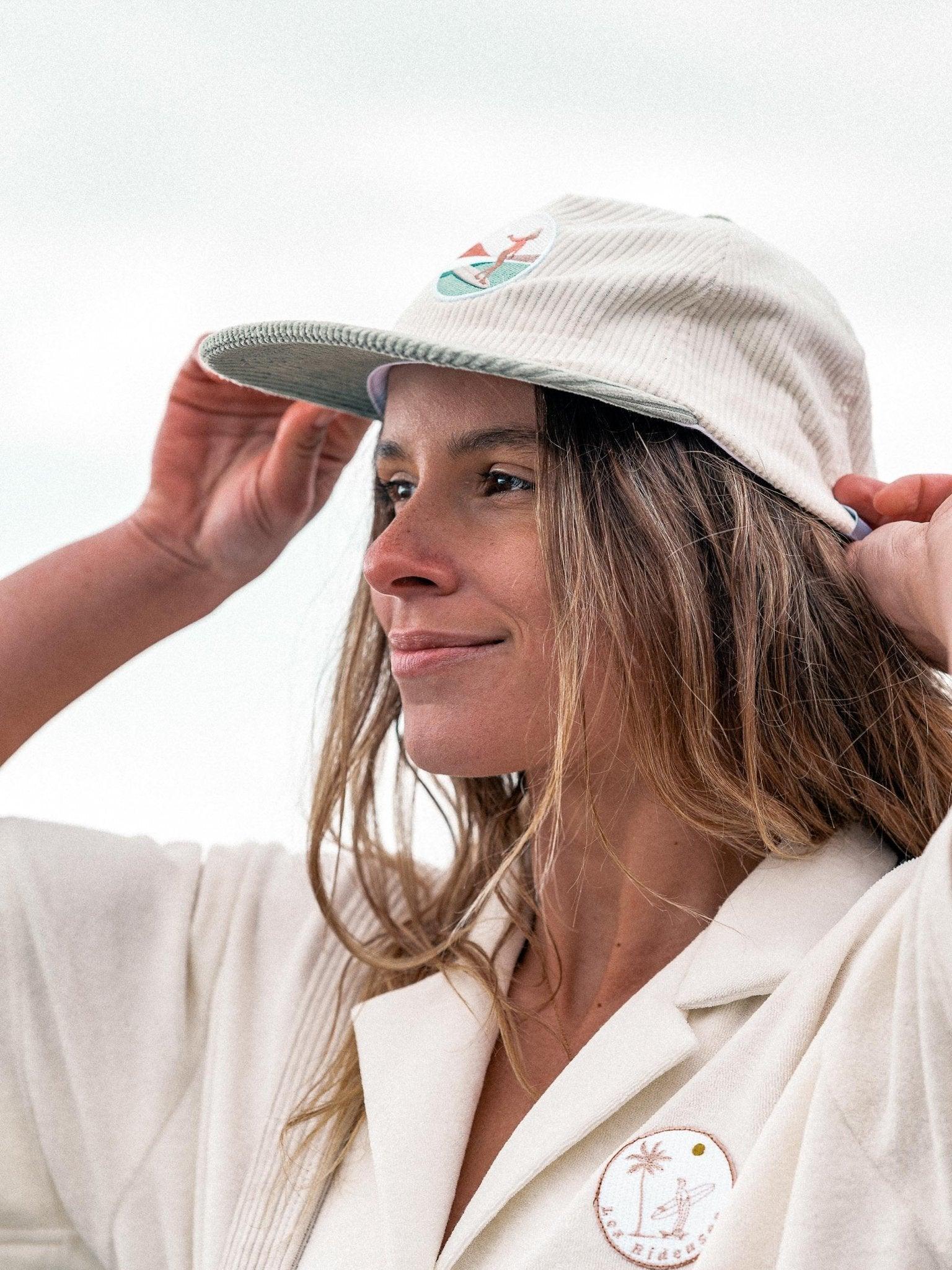 Casquette en velours bicolore verte/écrue Free surfing - Les Rideuses