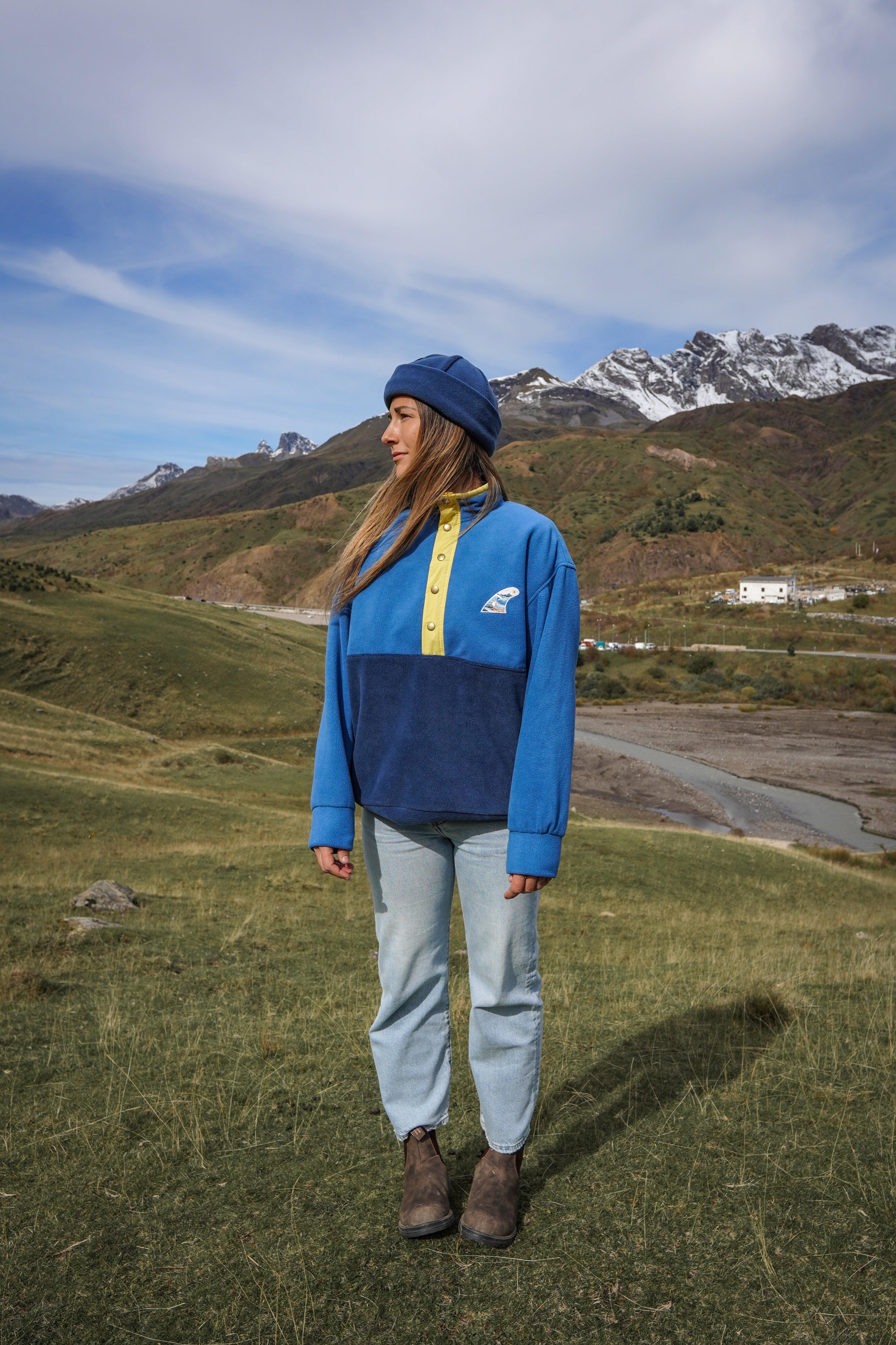 Veste polaire bleu mélange de bleu & jaune