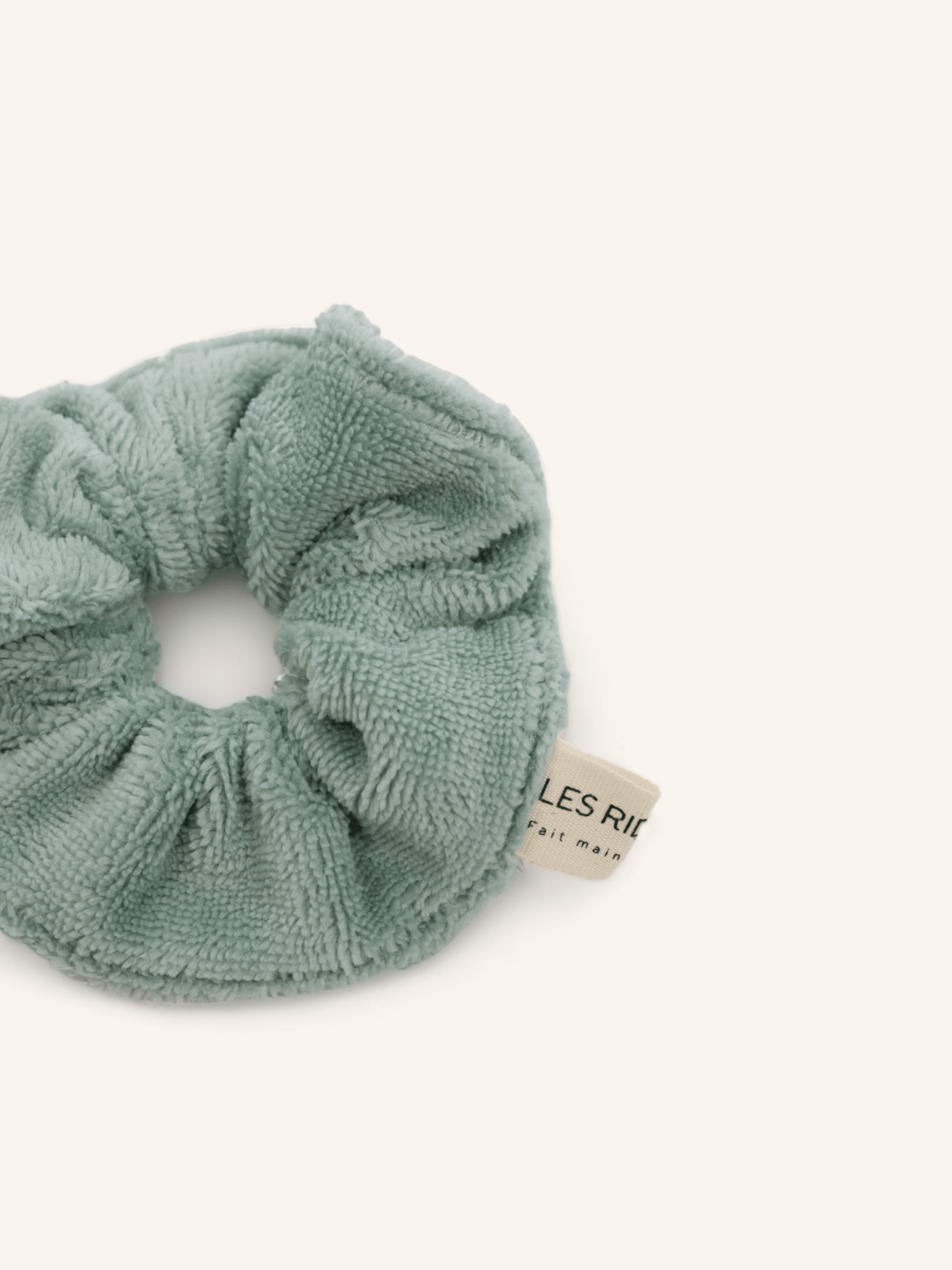 Chouchou en éponge vert sauge