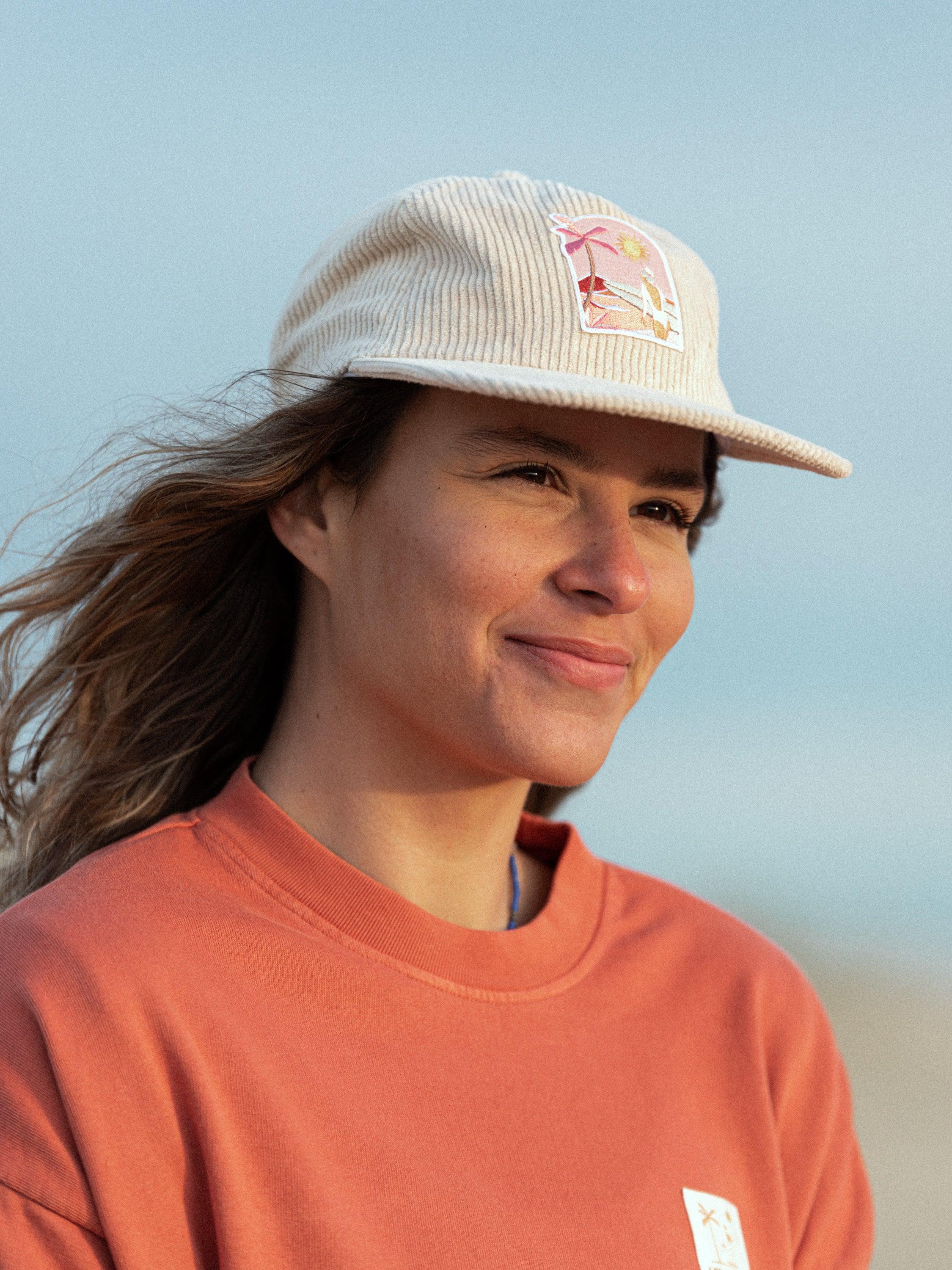 Casquette en velours beige