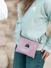 Pochette sacoche en éponge lila avec corde amovible