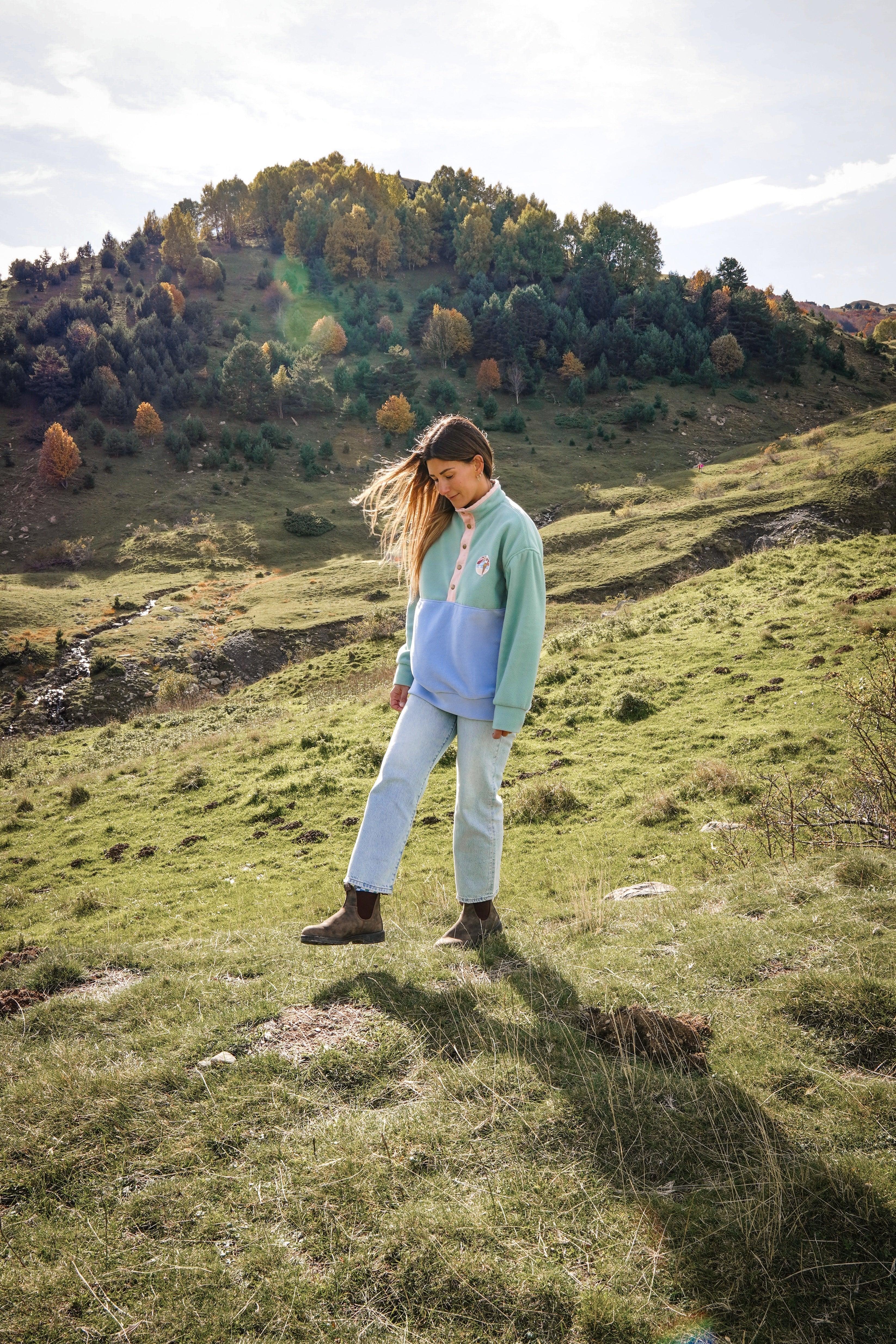 Veste polaire vert sauge et bleu nuage