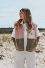 Veste sherpa sans manches rose pâle & kaki clair