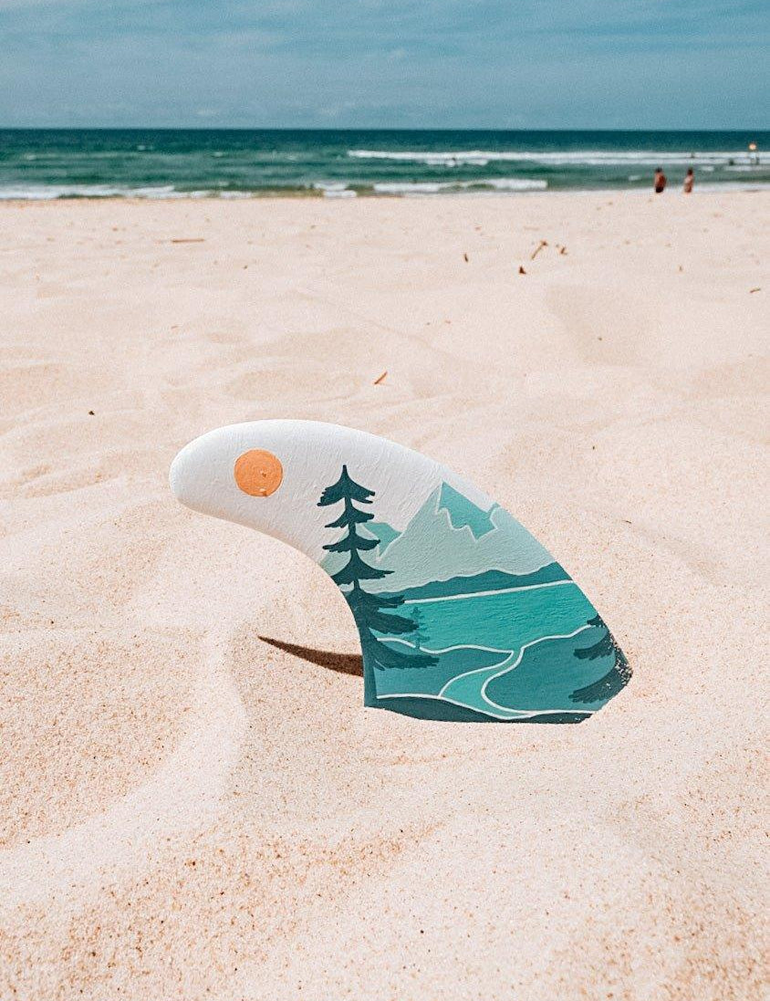 Custom Fin Lake & mountains - Les Rideuses