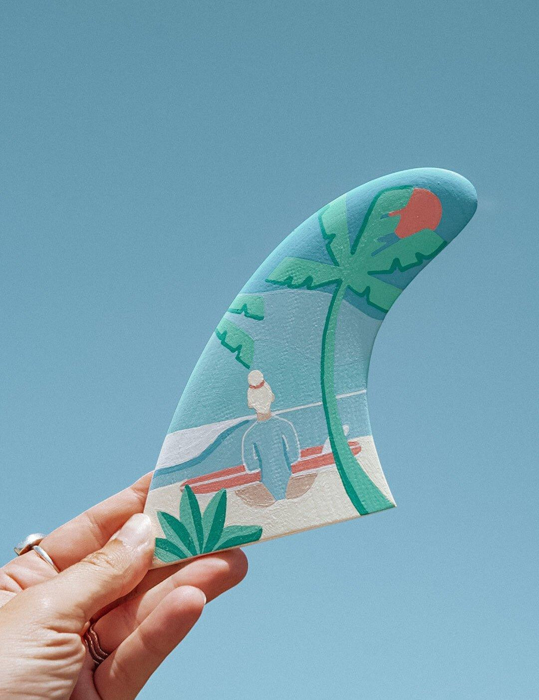 Custom Fin Palm & Beach - Les Rideuses