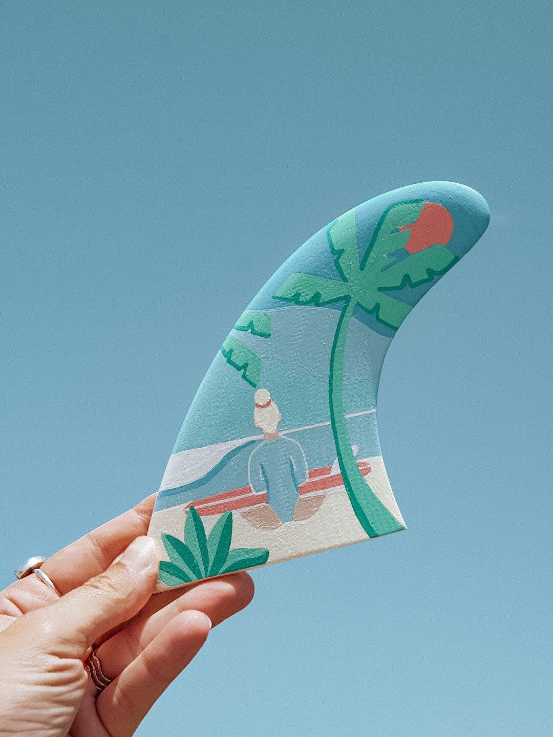 Custom Fin Palm & Beach - Les Rideuses