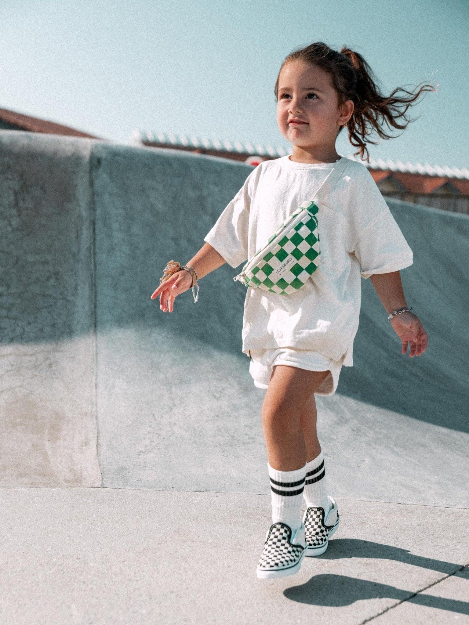 Mini banane enfant damier vert & écru - Les Rideuses