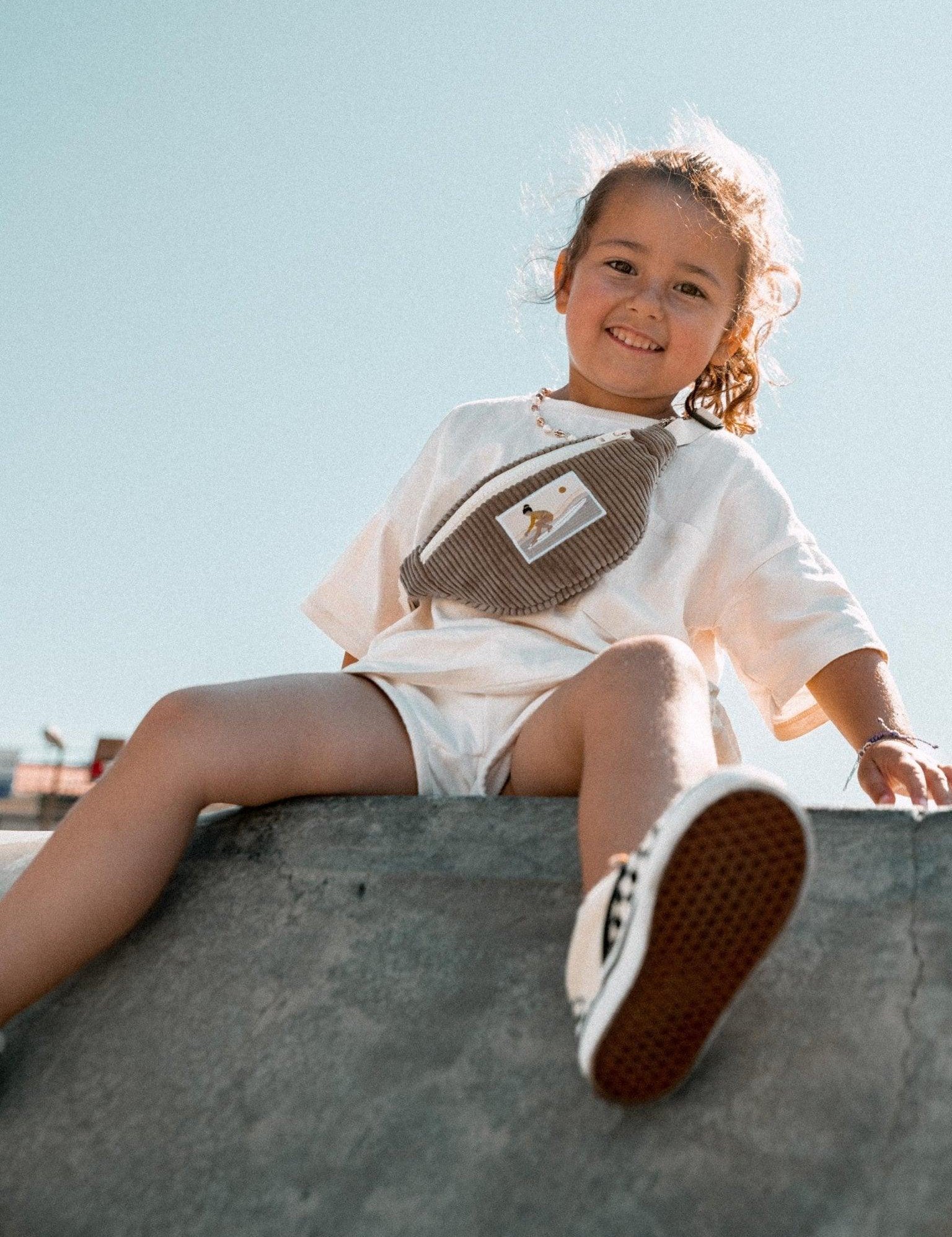  Busy chasing wave (brune) - Les Rideuses