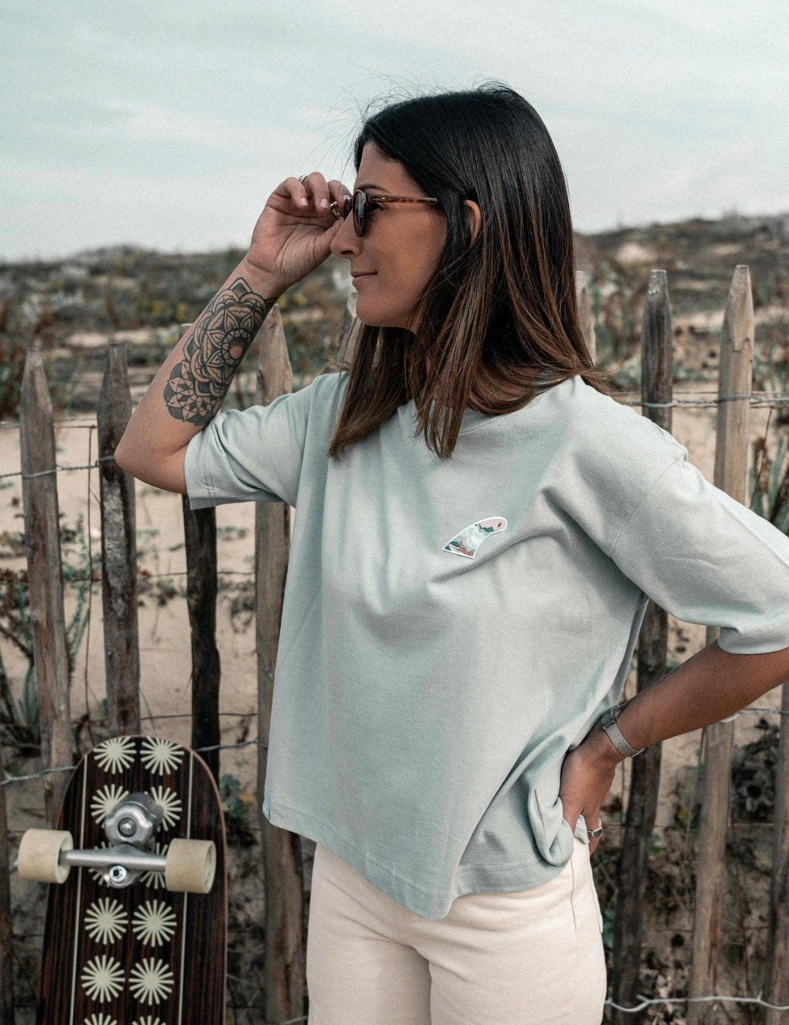 T-shirt boxy femme écusson brodé Empty barrel - Les Rideuses